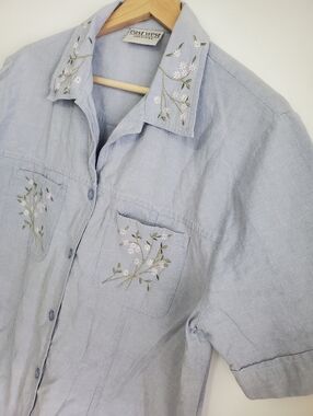 Vintage Medium East West denim Button T-shirt Daisy Flower Embroidery Cotton